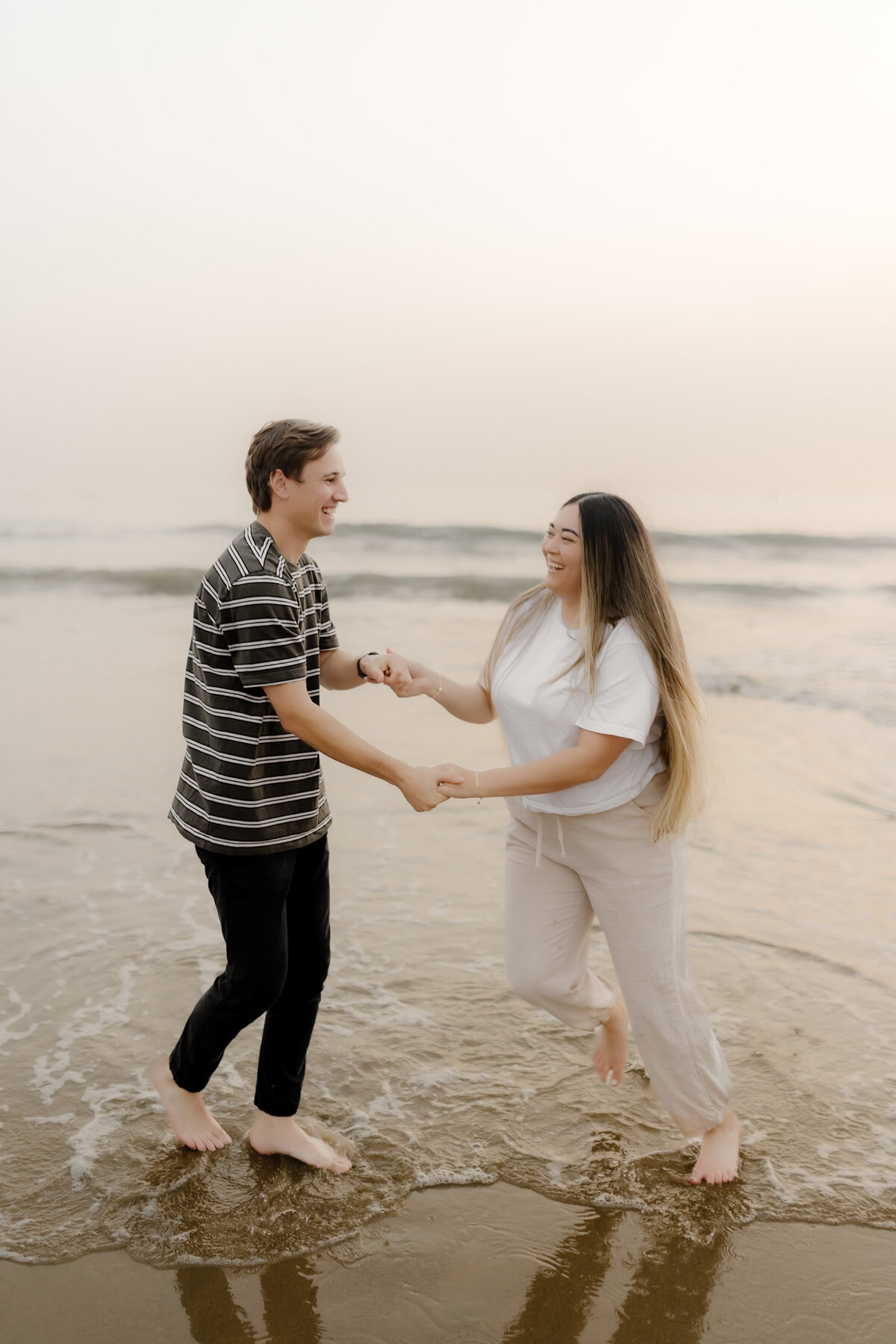 Beach Engagement Pictures 16