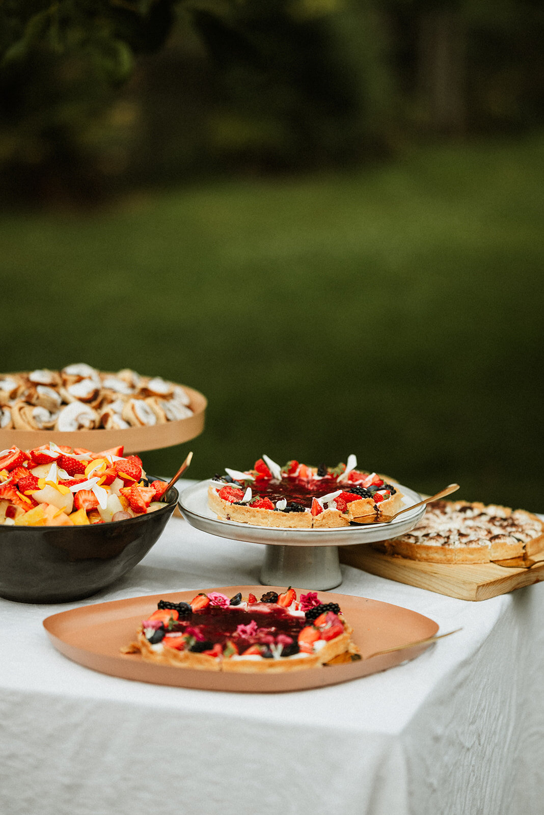 Herentals, salon weddings, moody, authentiek, alternatief trouwen,bruid, 2026, elopent, intiem, spontaan, tijdloos, trouwfotograaf, antwerpen - diner & dessert-176