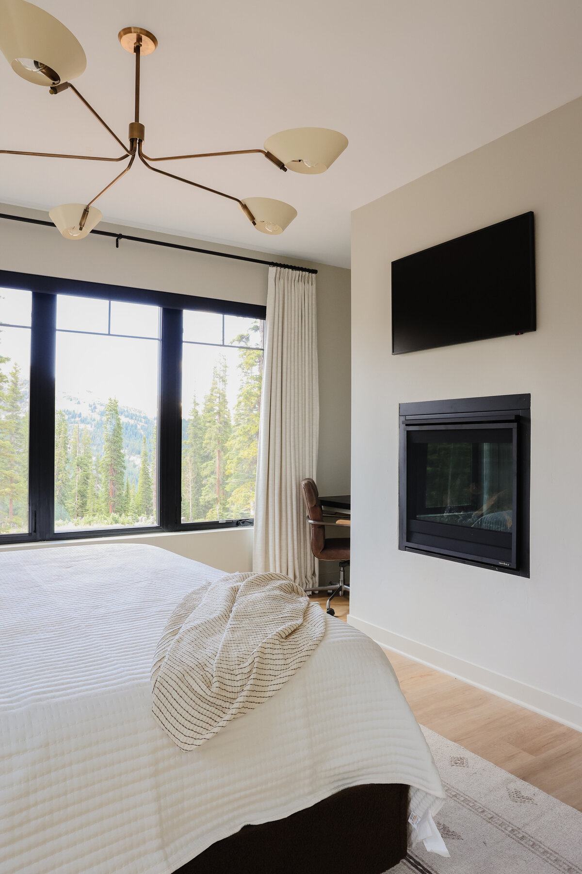 alma-homes-altitude-breckenridge-custom-home-191