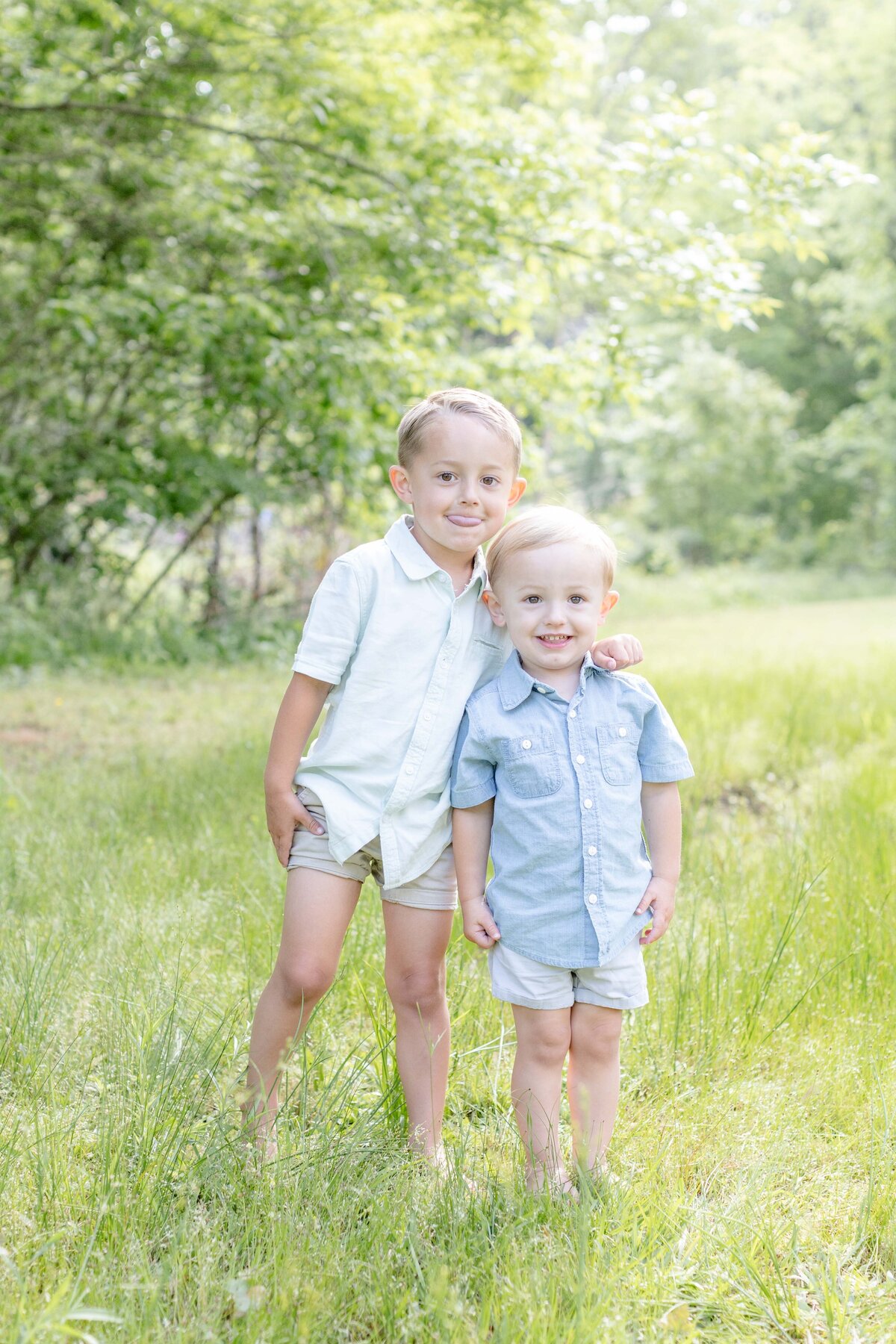 Greenville-SC-Family-Spring-Mini-Session-Magnolia-and-Grace-Photography-Co-MeganP61