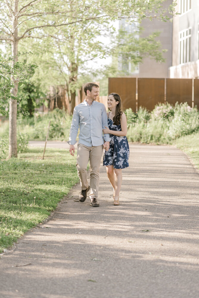 lakefront-park-hudson-wisconsin-engagement-photos8