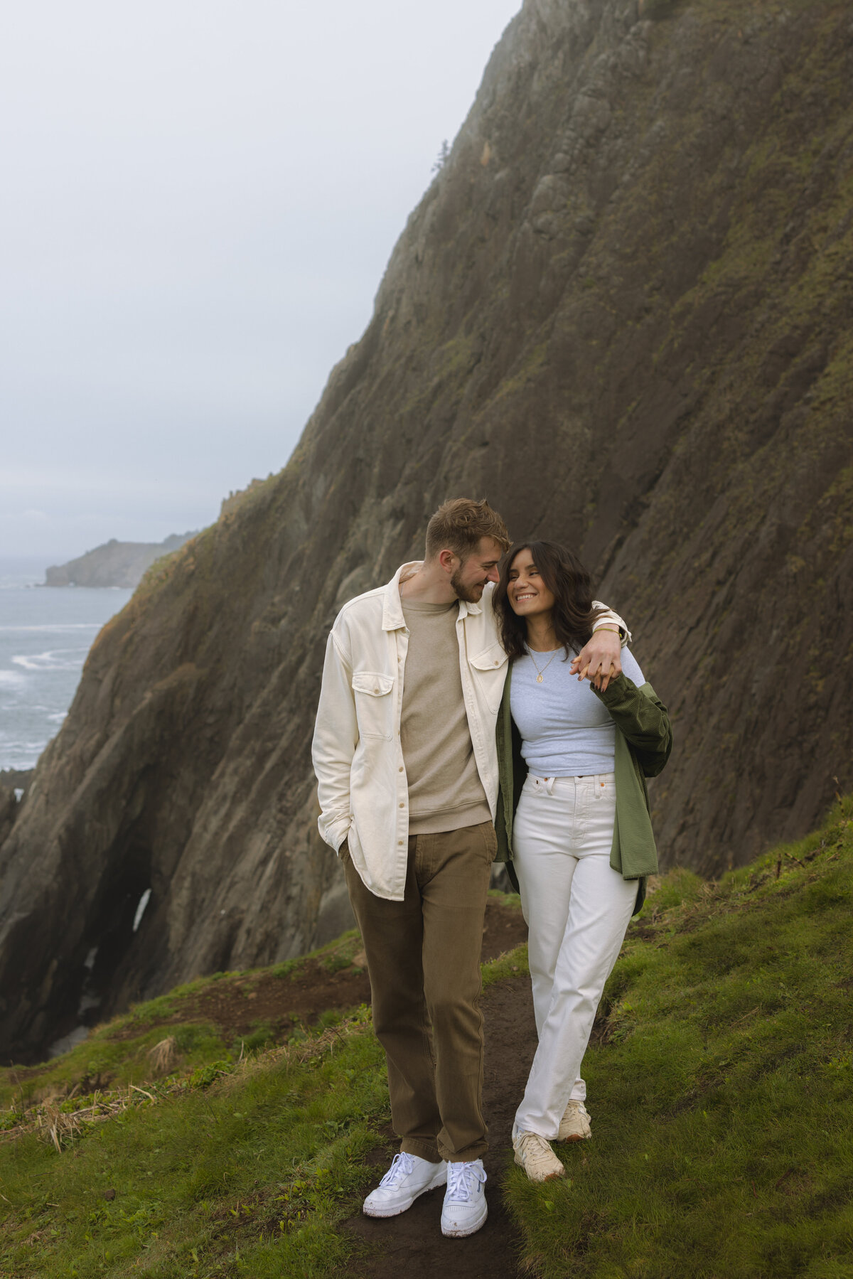 CannonBeachCouple-55