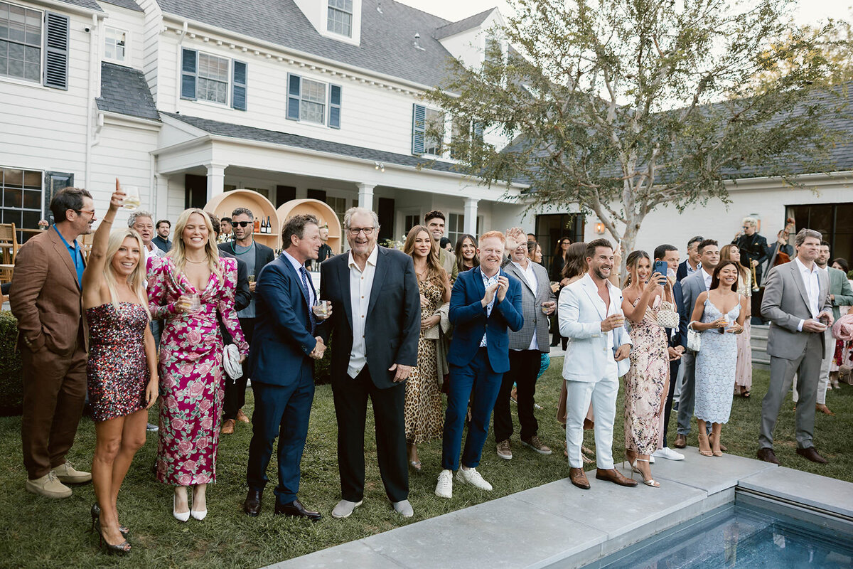 Backyard-Wedding-LosAngeles-ModernFamily-6505