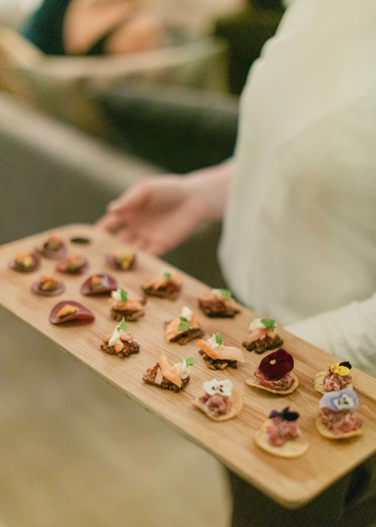 chloe-winstanley-events-heckfield-place-waiter-canapes
