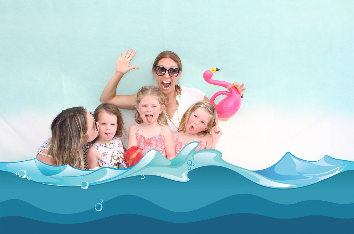 ocean family fun photo booth