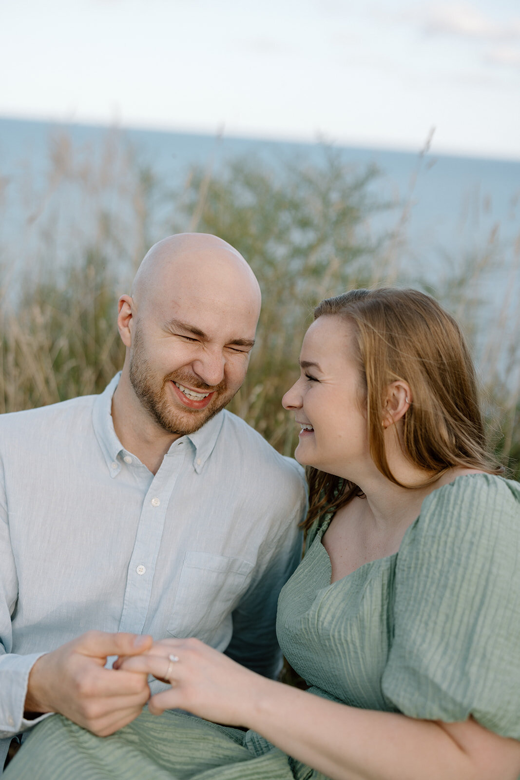 milwaukee-lakeside-engagement-43