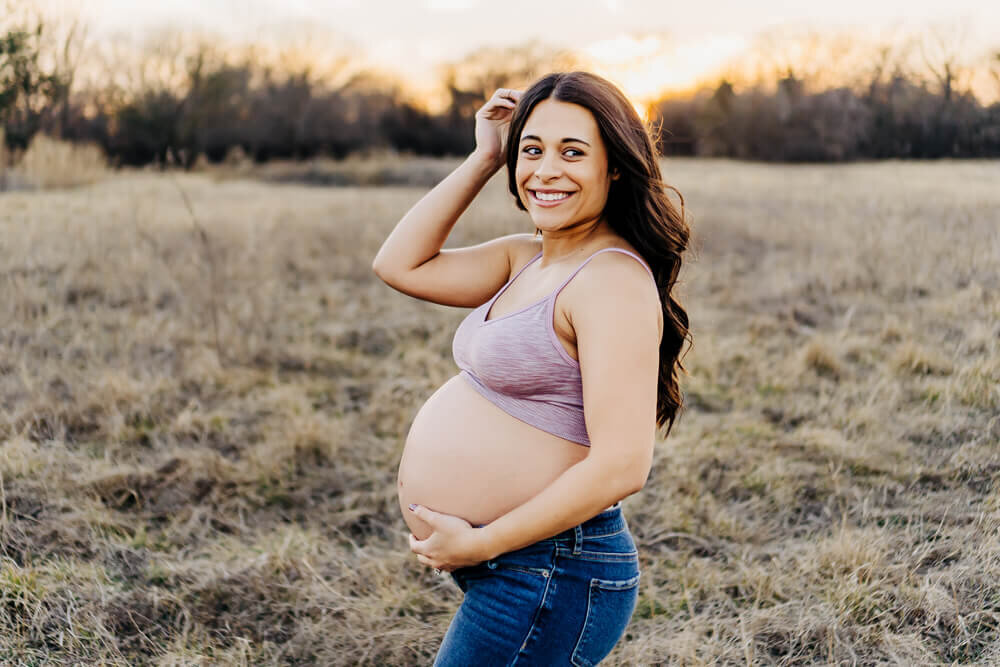 unique baby bump photography