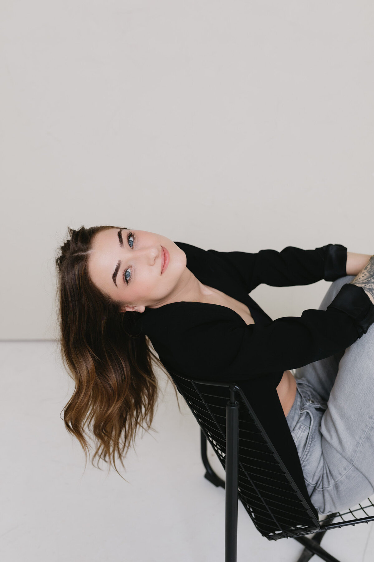 _54A8352