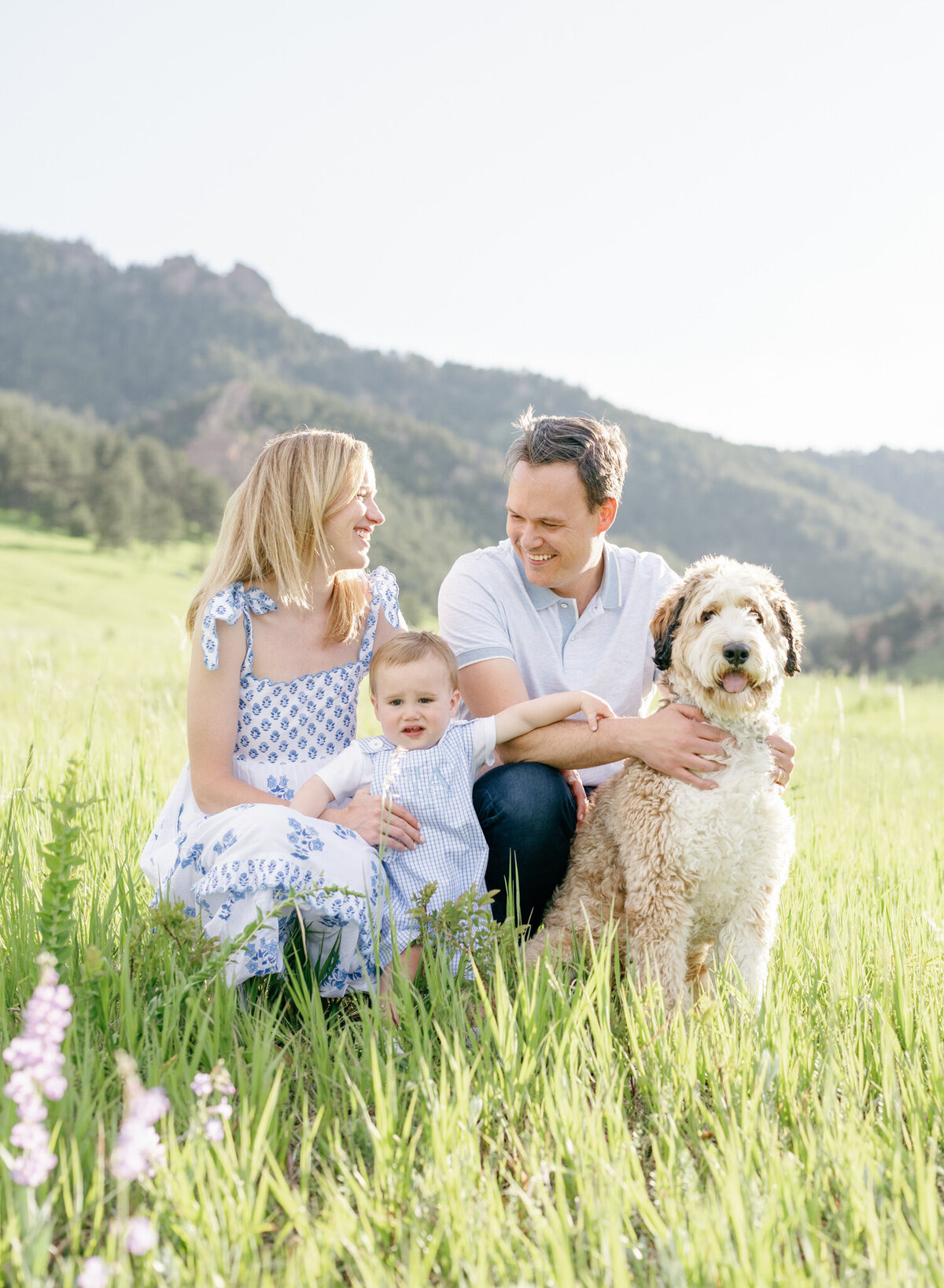 Spring-Time-Family-Portraits-Chautauqua-12._Olive and Asterjpg