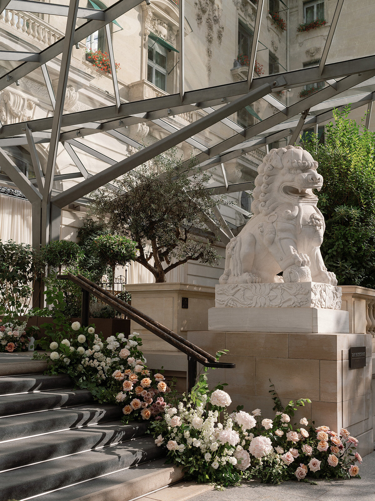 Jennifer Fox Weddings American wedding planning & design agency in Paris, crafting luxury weddings at The Peninsula Paris, a luxury hotel in Paris Jenny Quicksall Photography_A+S Wedding-40