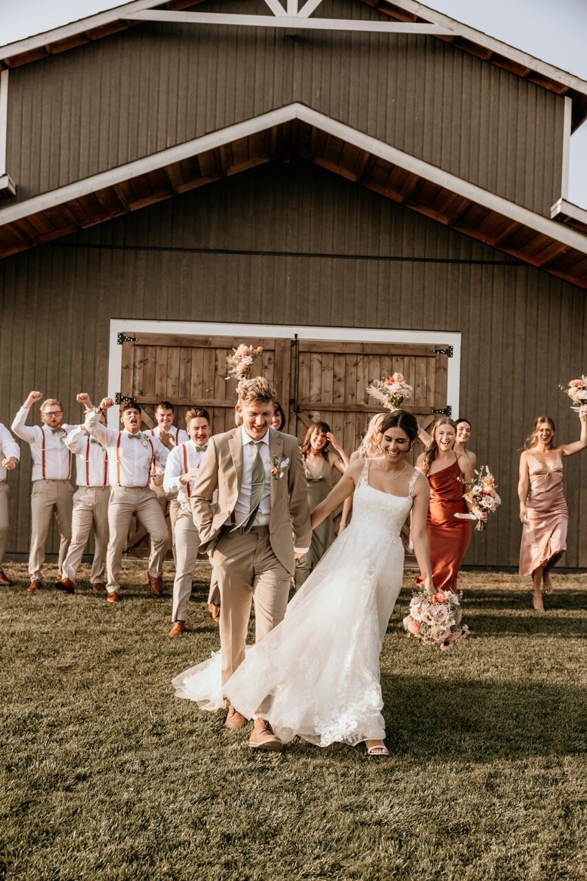 Wedding Venue Near Calgary and Edmonton 156 Large 11.02.44 AM