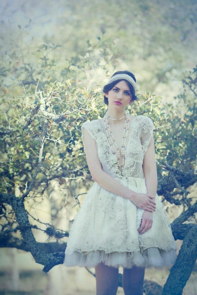 Fashion-model-bridal-gown-nature