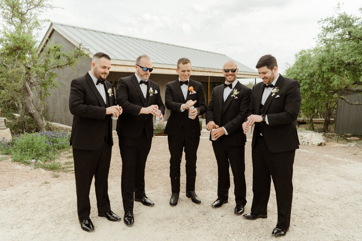 C&R_WED-477
