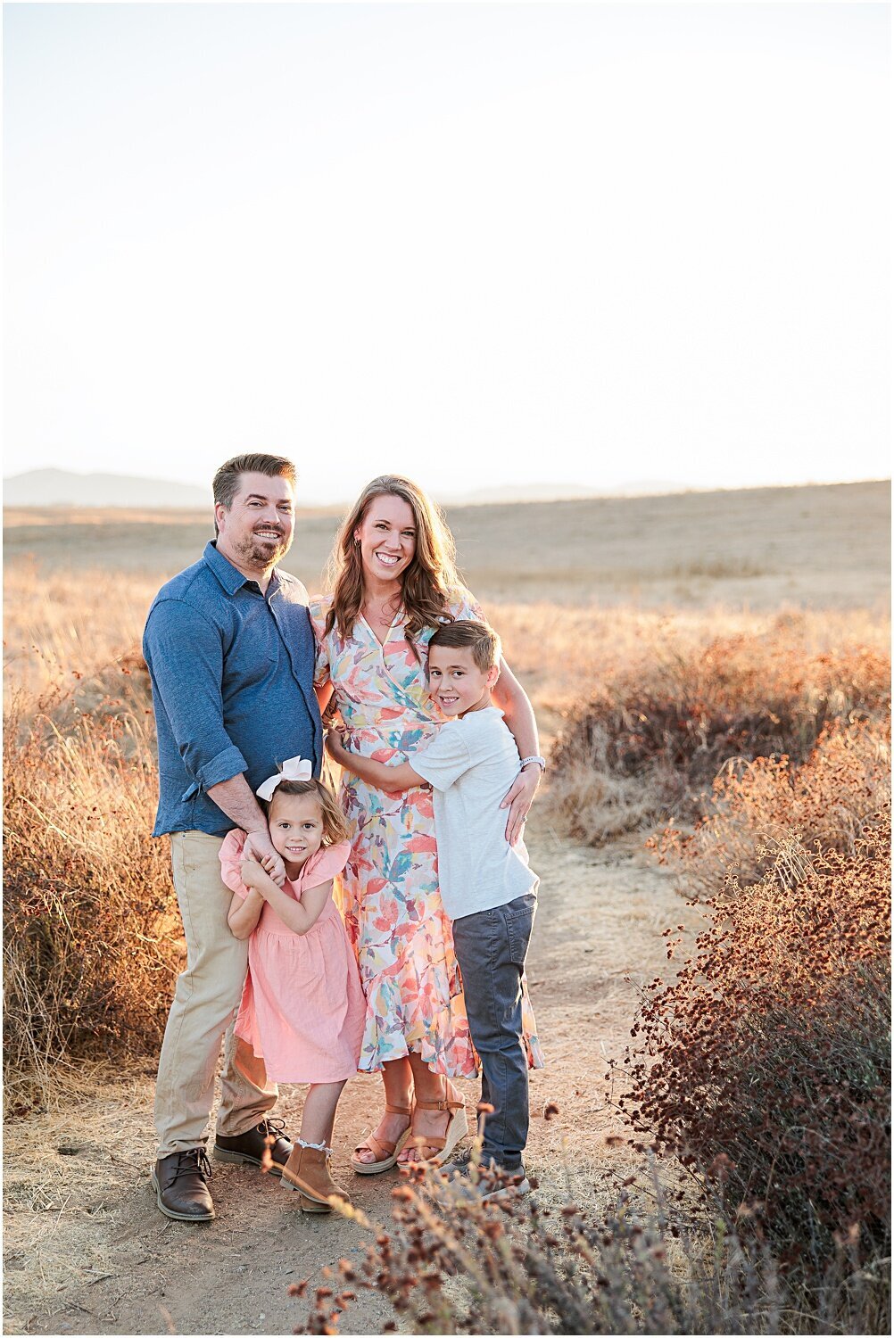 Family-Photos-in-the-Field-Southern-California_0015