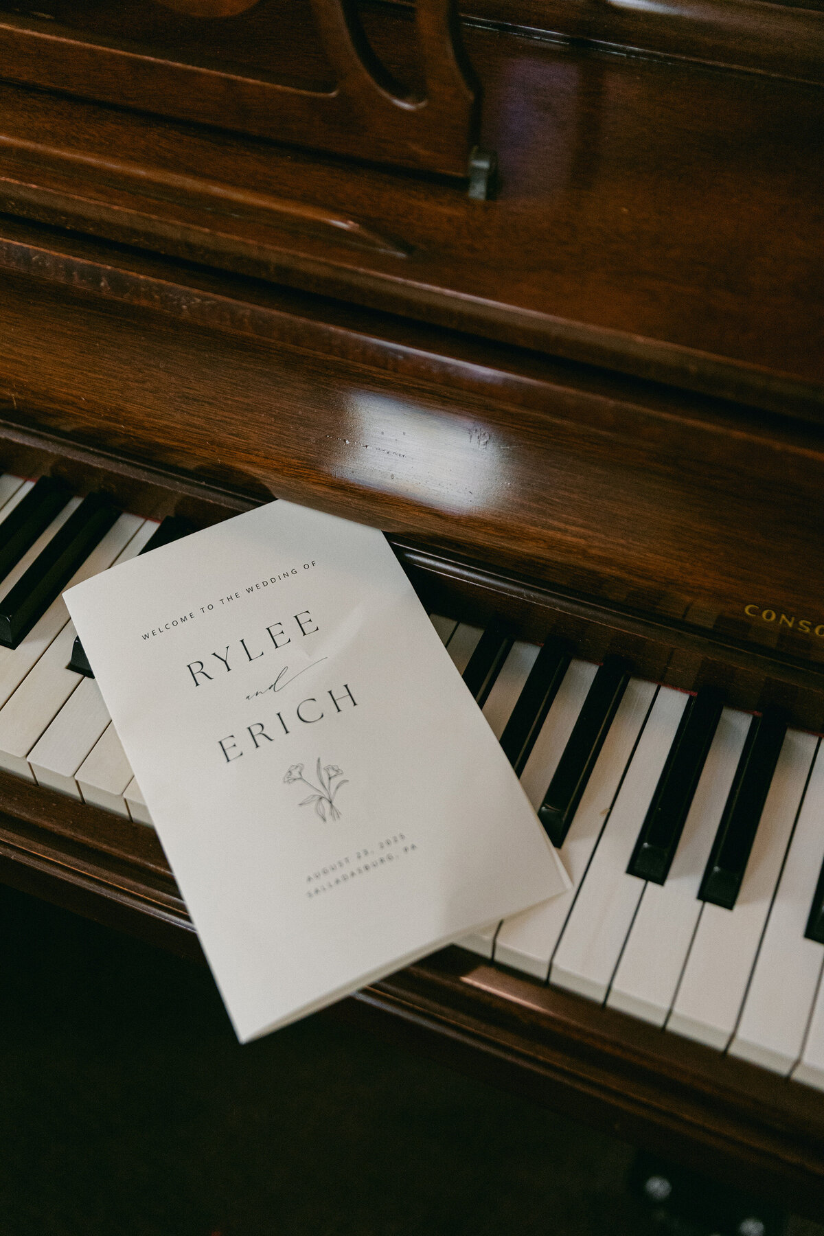 wedding-program-piano-detail
