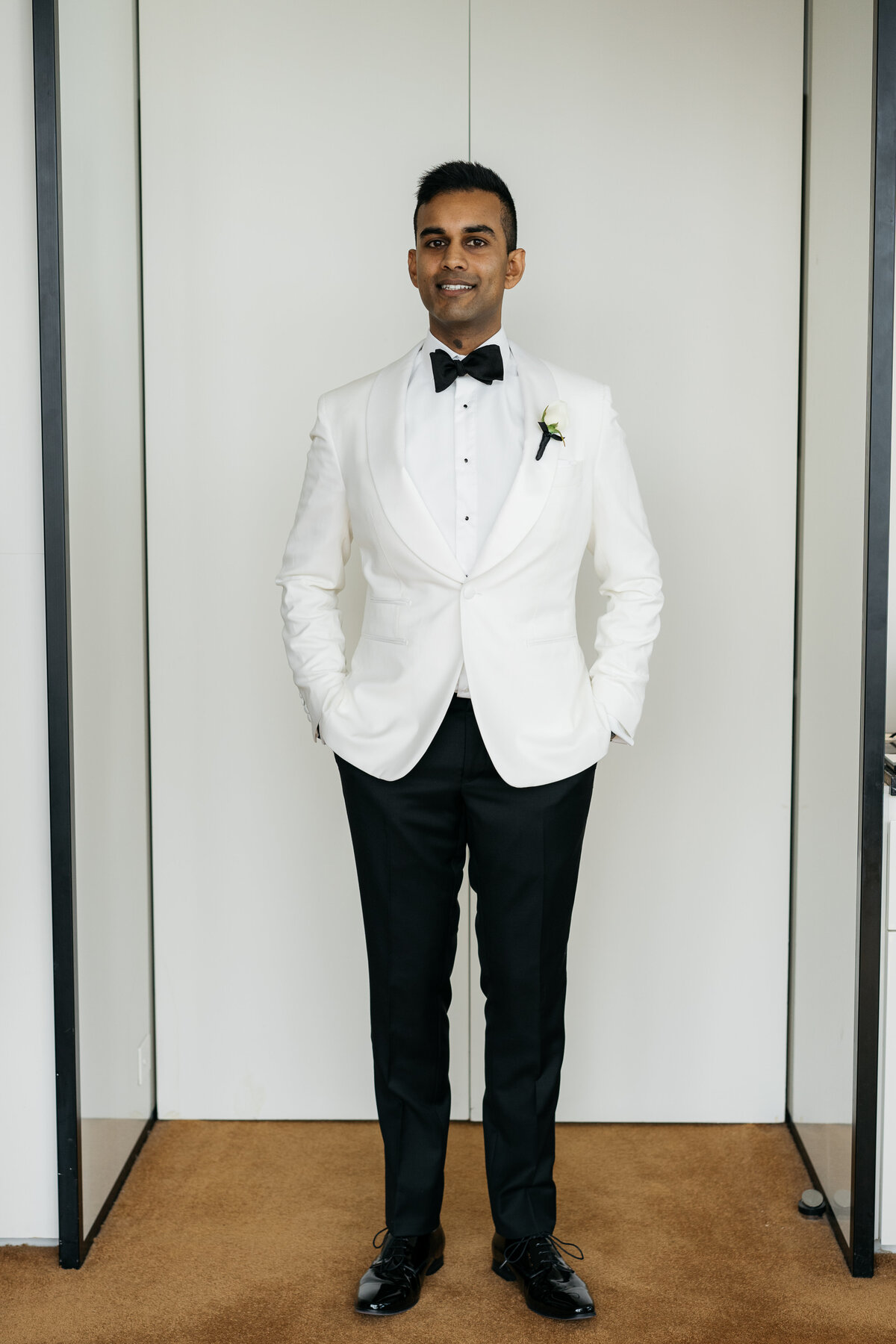 Courtney Laura Photography_ The Carousel Albert Park_ Melbourne City Wedding Photographer_ Viji and Lana-76