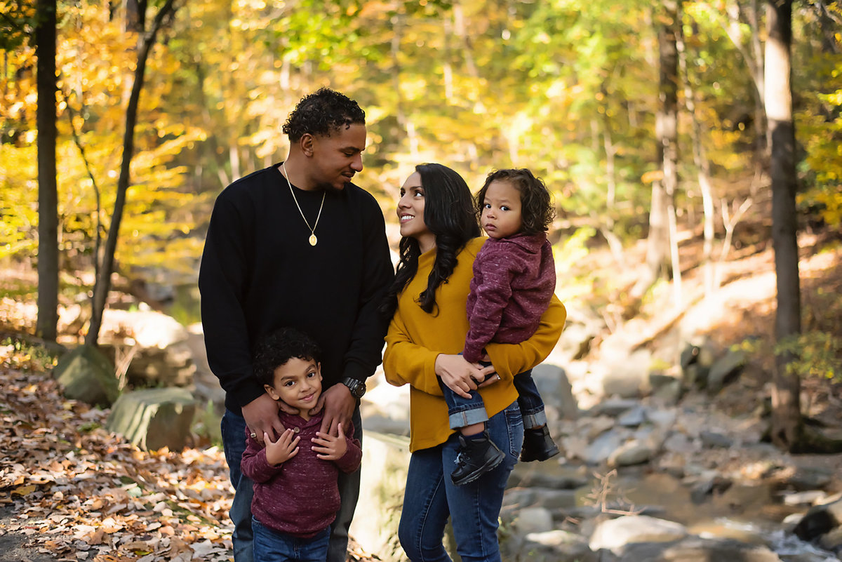 Beautiful family portrait at Lubber Run Park in Arlington Virginia by Sarah Alice Photography