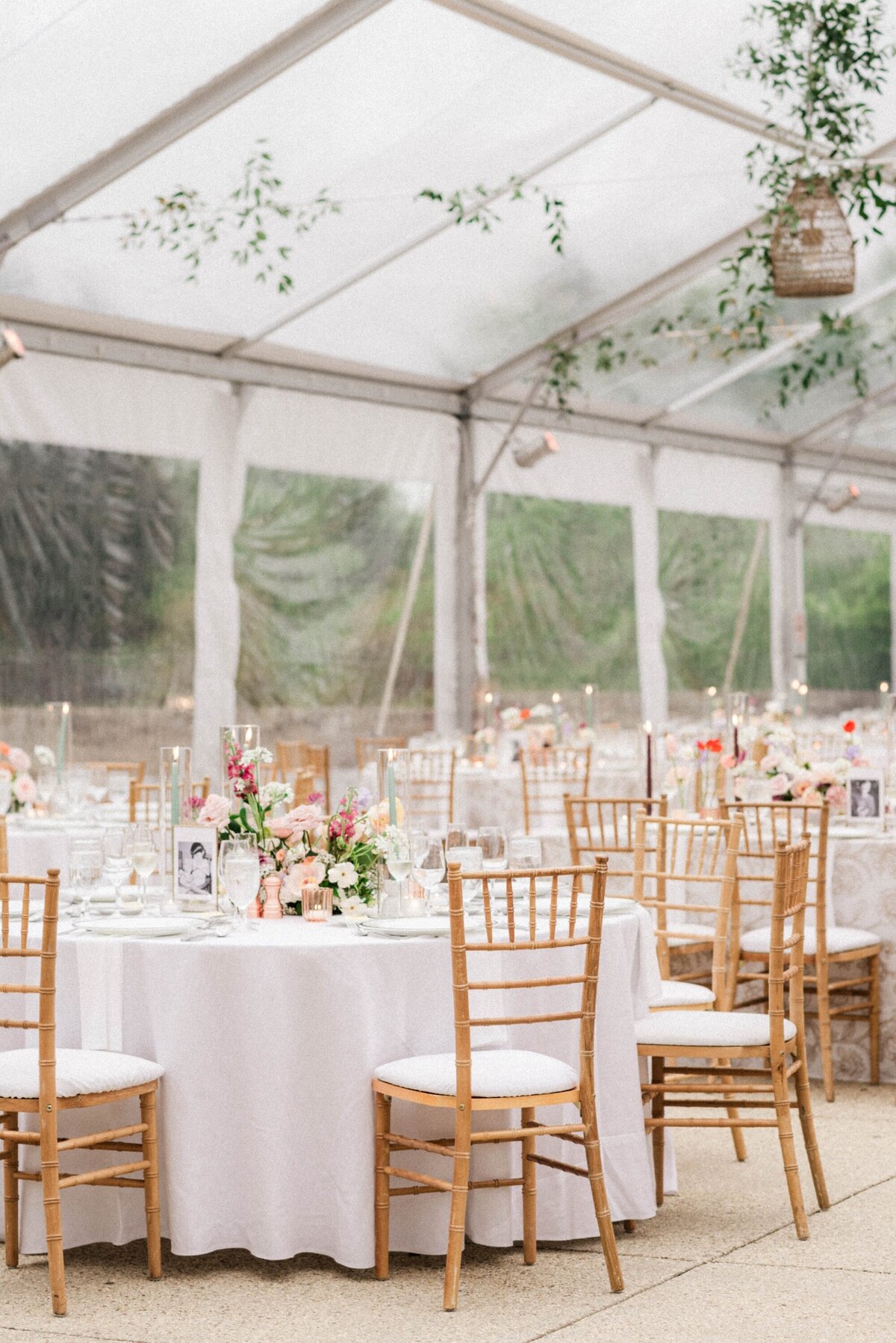 tented-wedding-salamnder-resort-garden