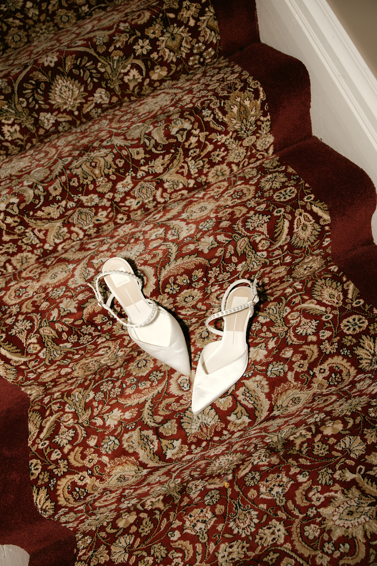 Abigail Anne Photography Storytelling Wedding Photographer in Colorado and Chicago — Wedding Photo 53