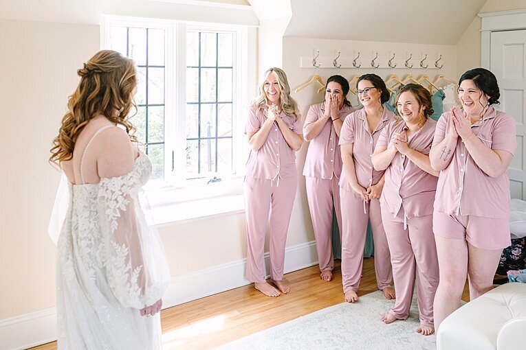 venue-3two-kentwood-grand-rapids-michigan-wedding-photographer_0011