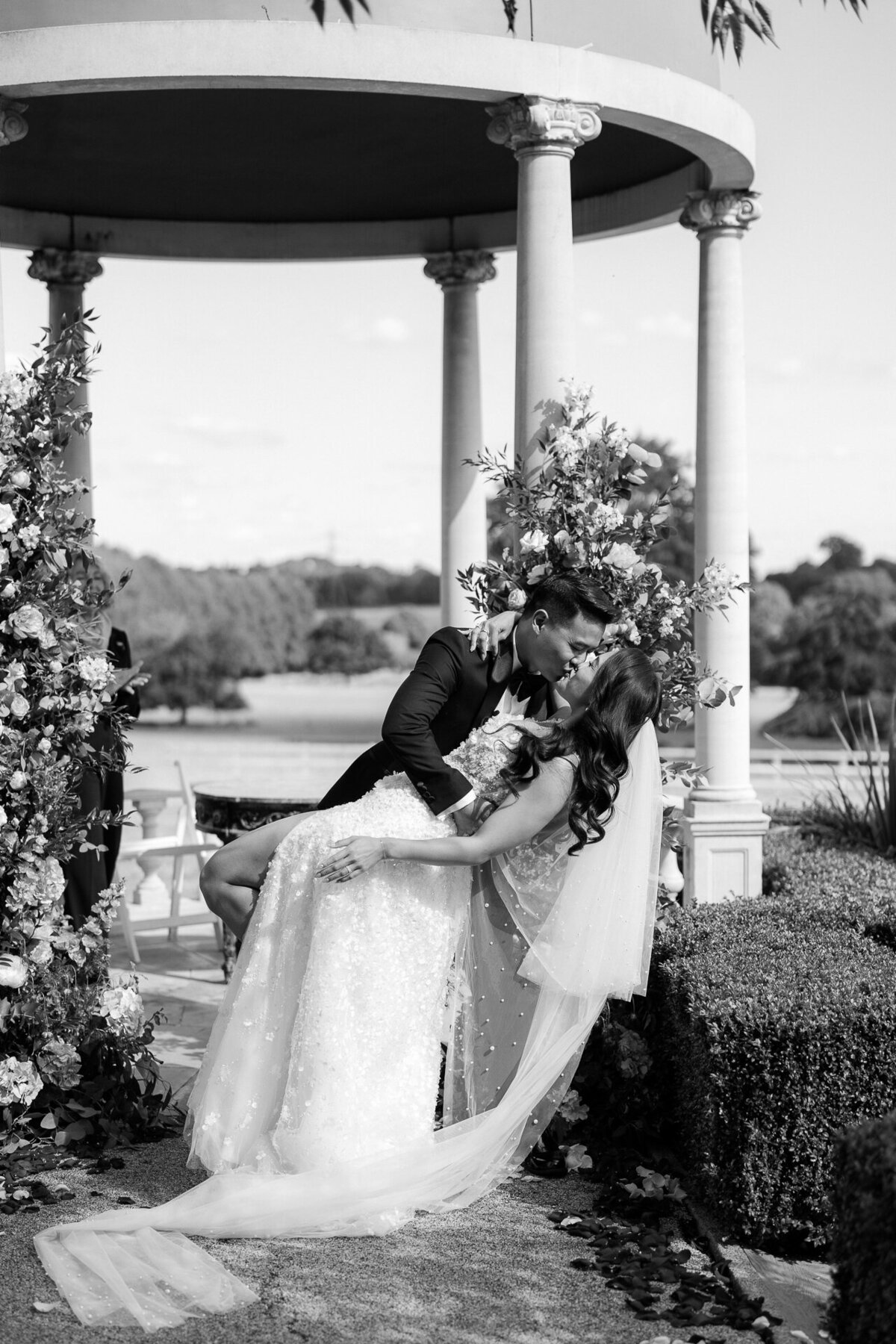 froyle-park-wedding-Jessy-Papasavva-Photography-384