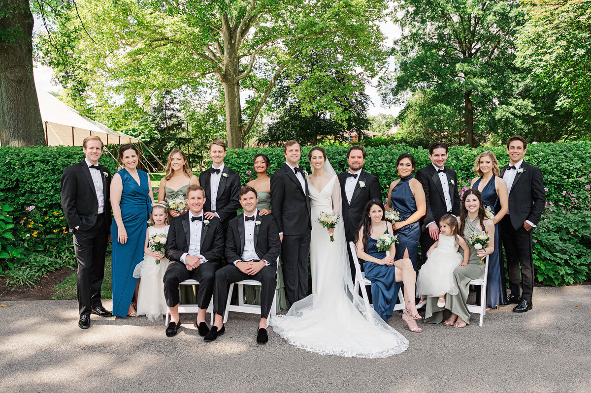 full wedding party at beautiful high end frick museum pittsburgh