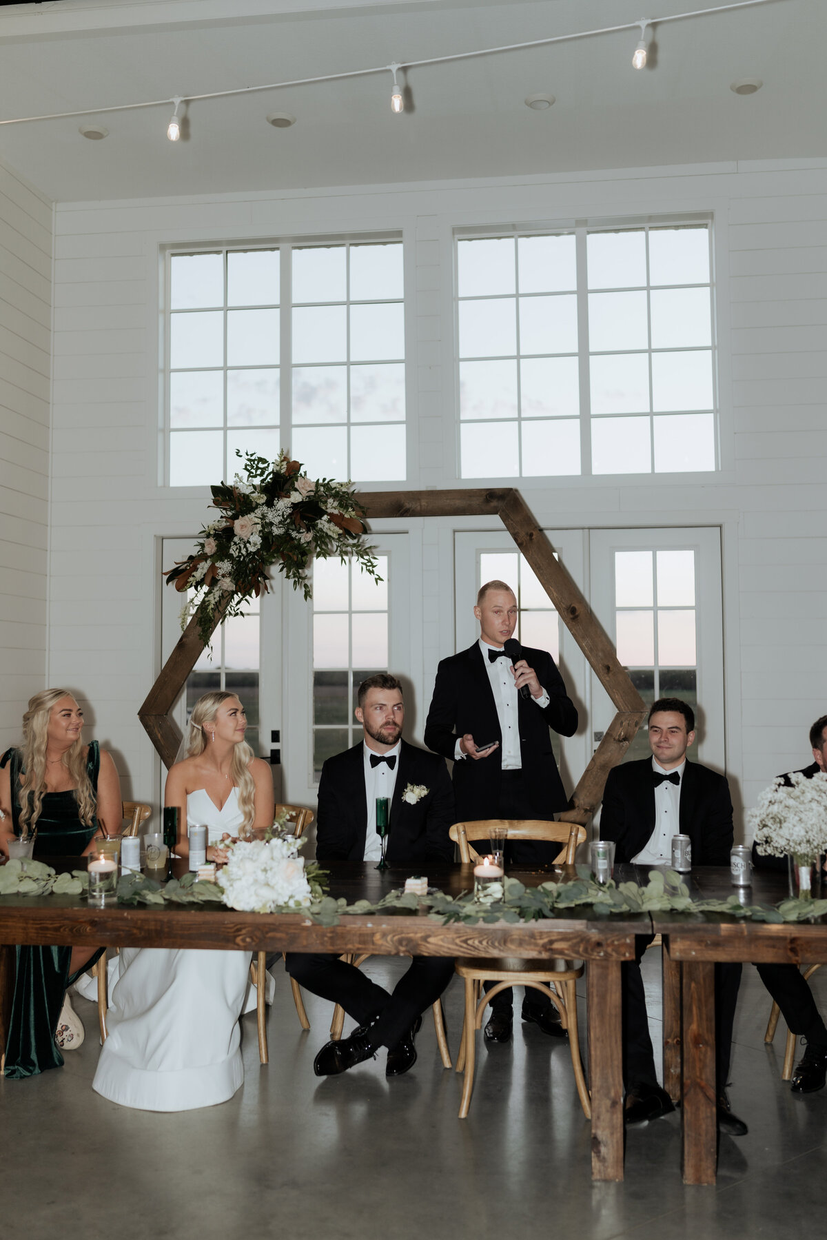pile-wedding-901