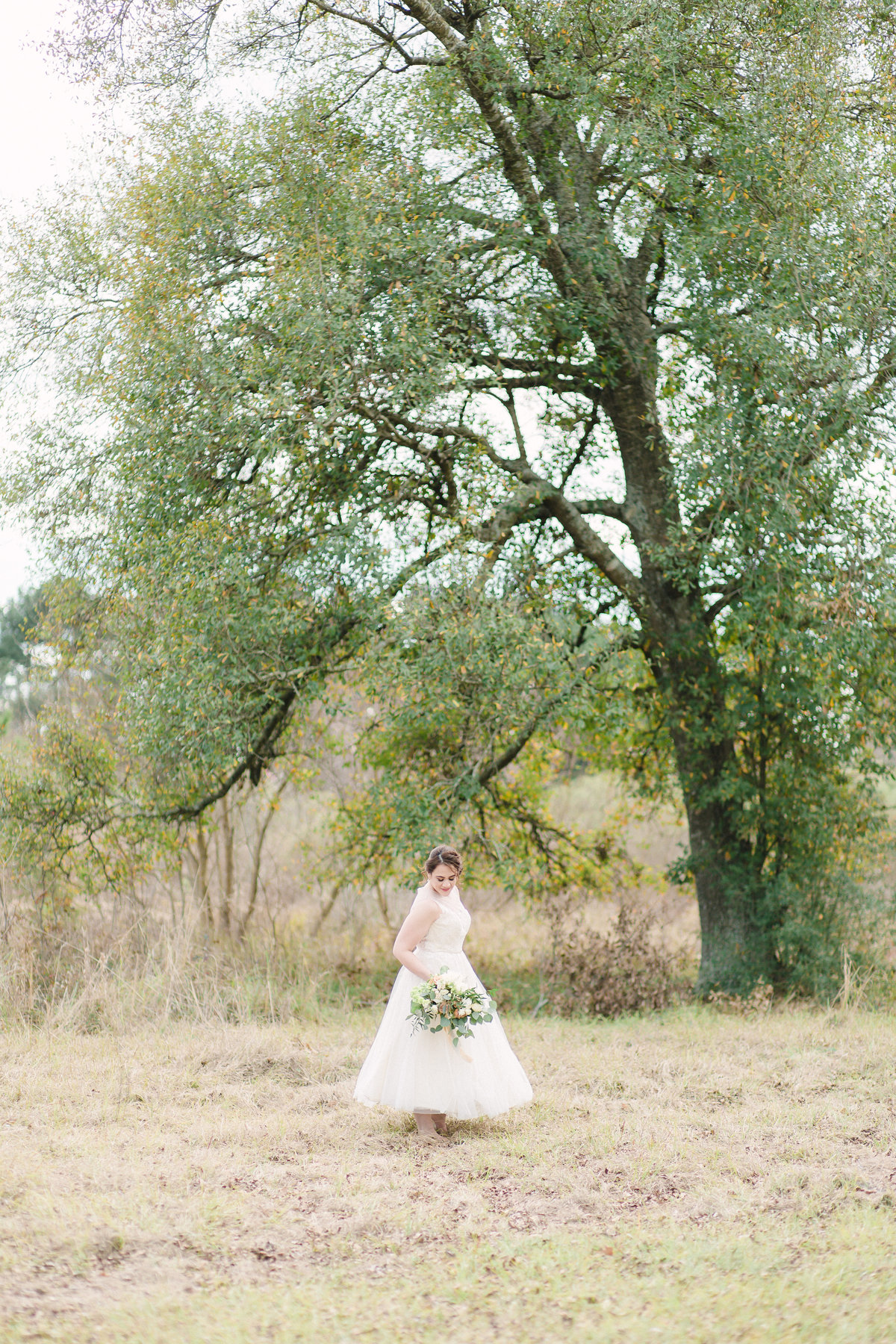 The-woodlands-bridal-session-alicia-yarrish-photography-31
