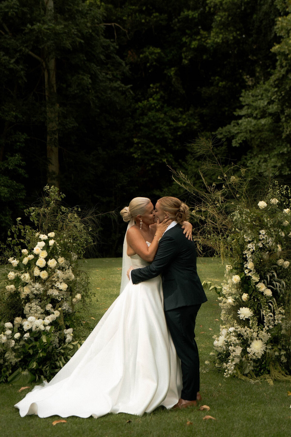 olivia rose photography same sex wedding white classic vintage fun party farm winery wootton forster taree forster nsw australia tiona palms lake_