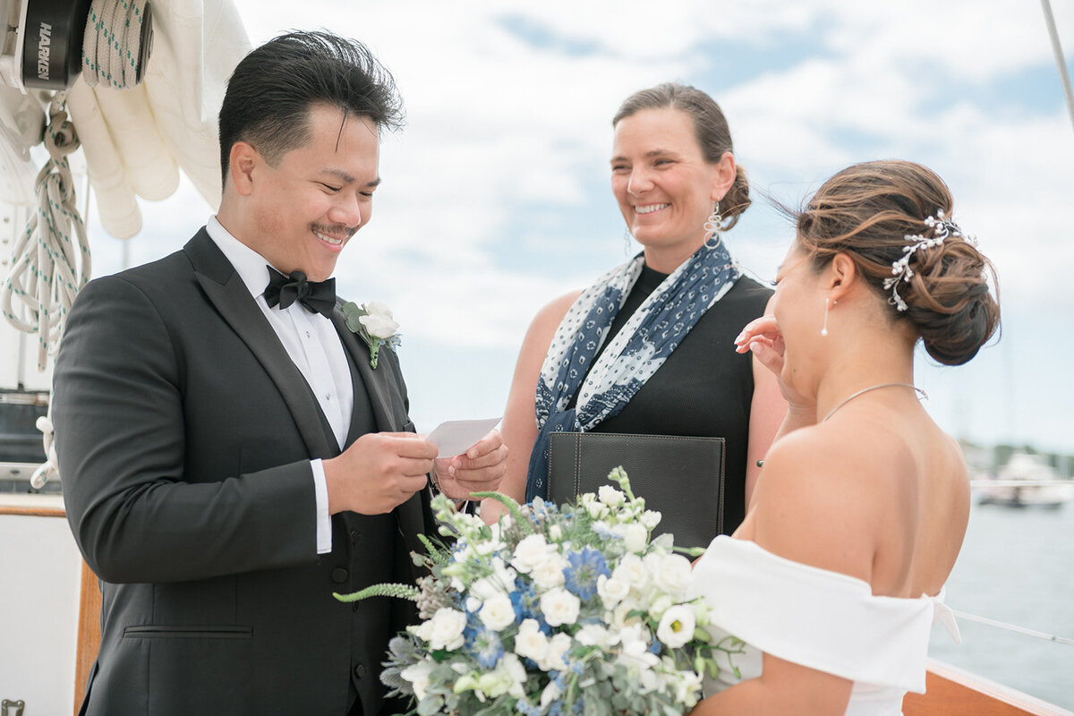 Elopement_Sailboat_Wedding_Newport_RIHBP_1502186CHilaryBPhotography