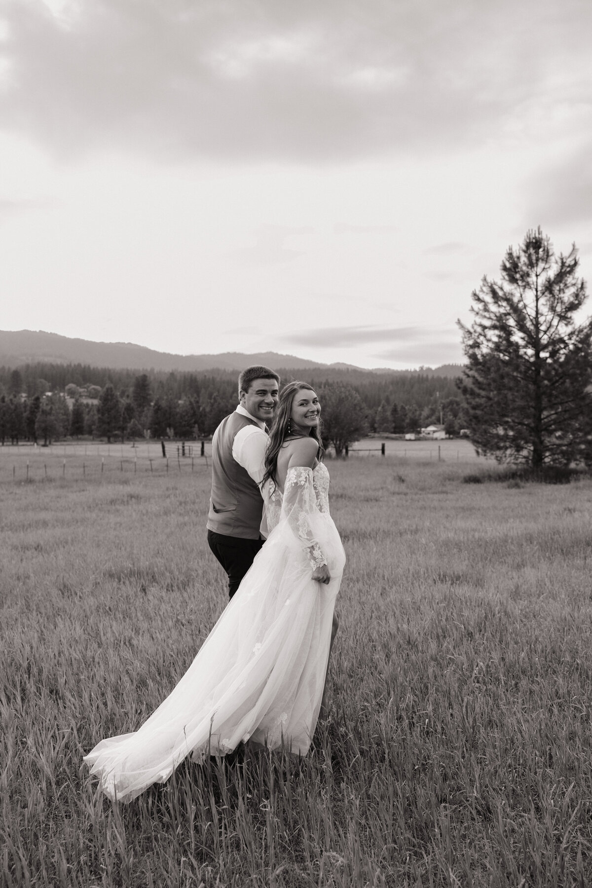 jennifer-marcilliat-idaho-wedding-photographer---142