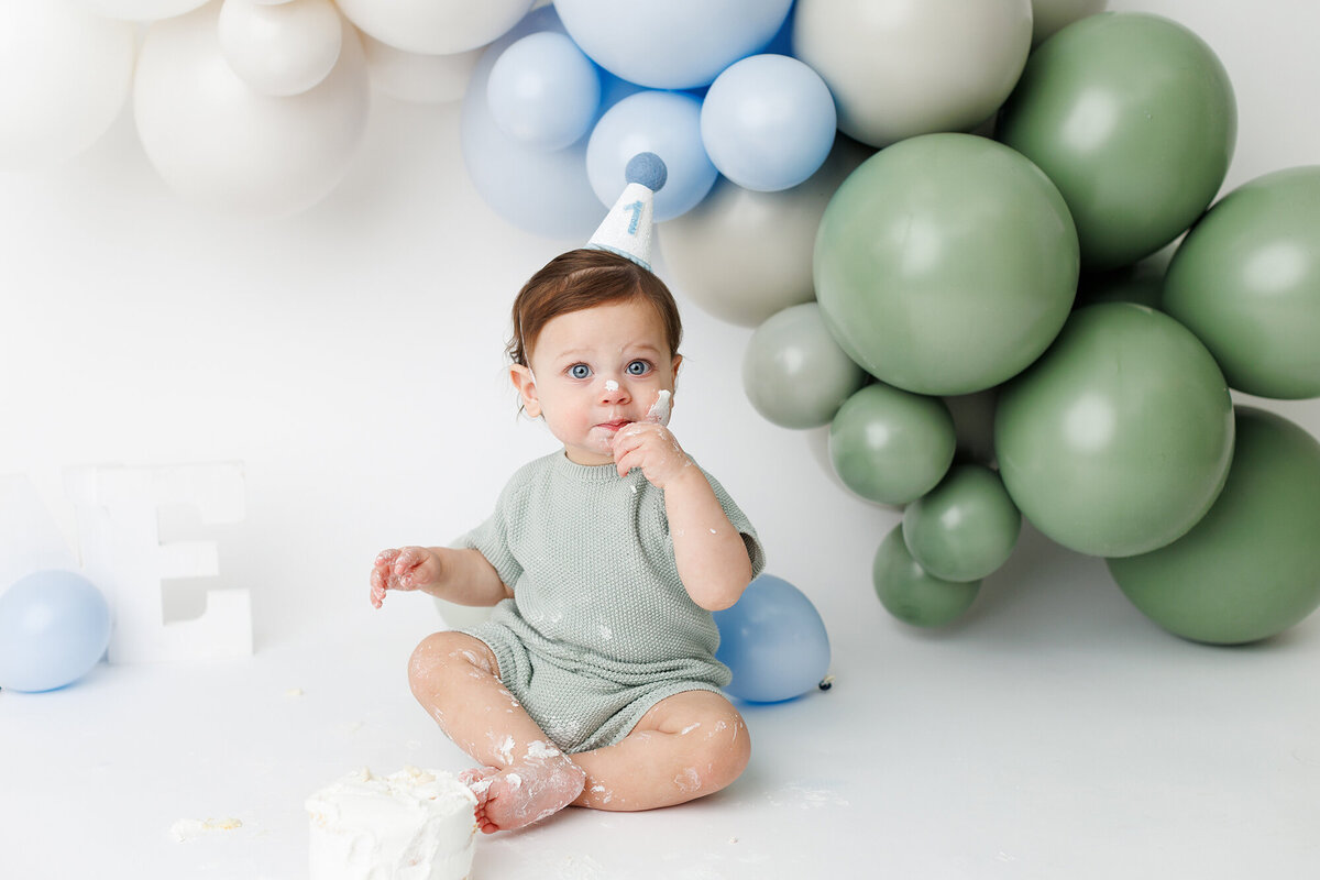 babysurprisebirthdaycake