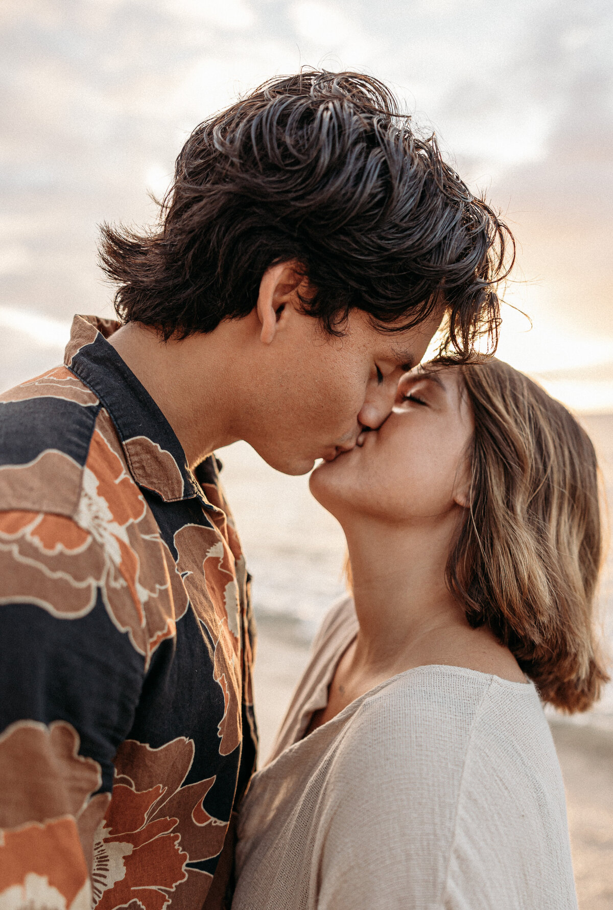 Kahala-beach-sunrise-maternity-photos-56