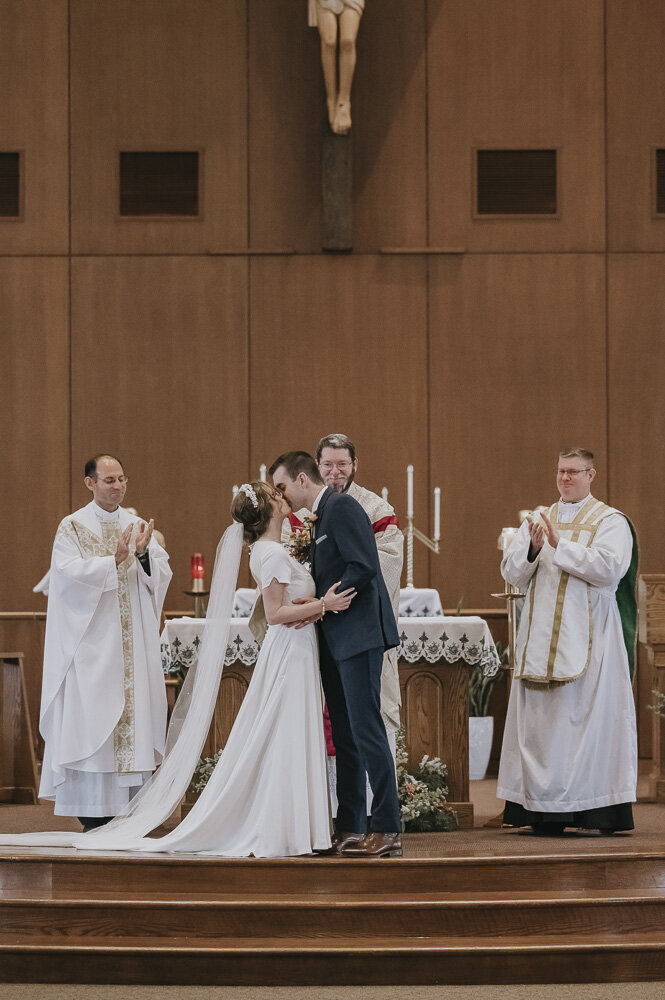 St-Maxmilian-Kolbe-catholic-wedding-liberty-township-ohio28