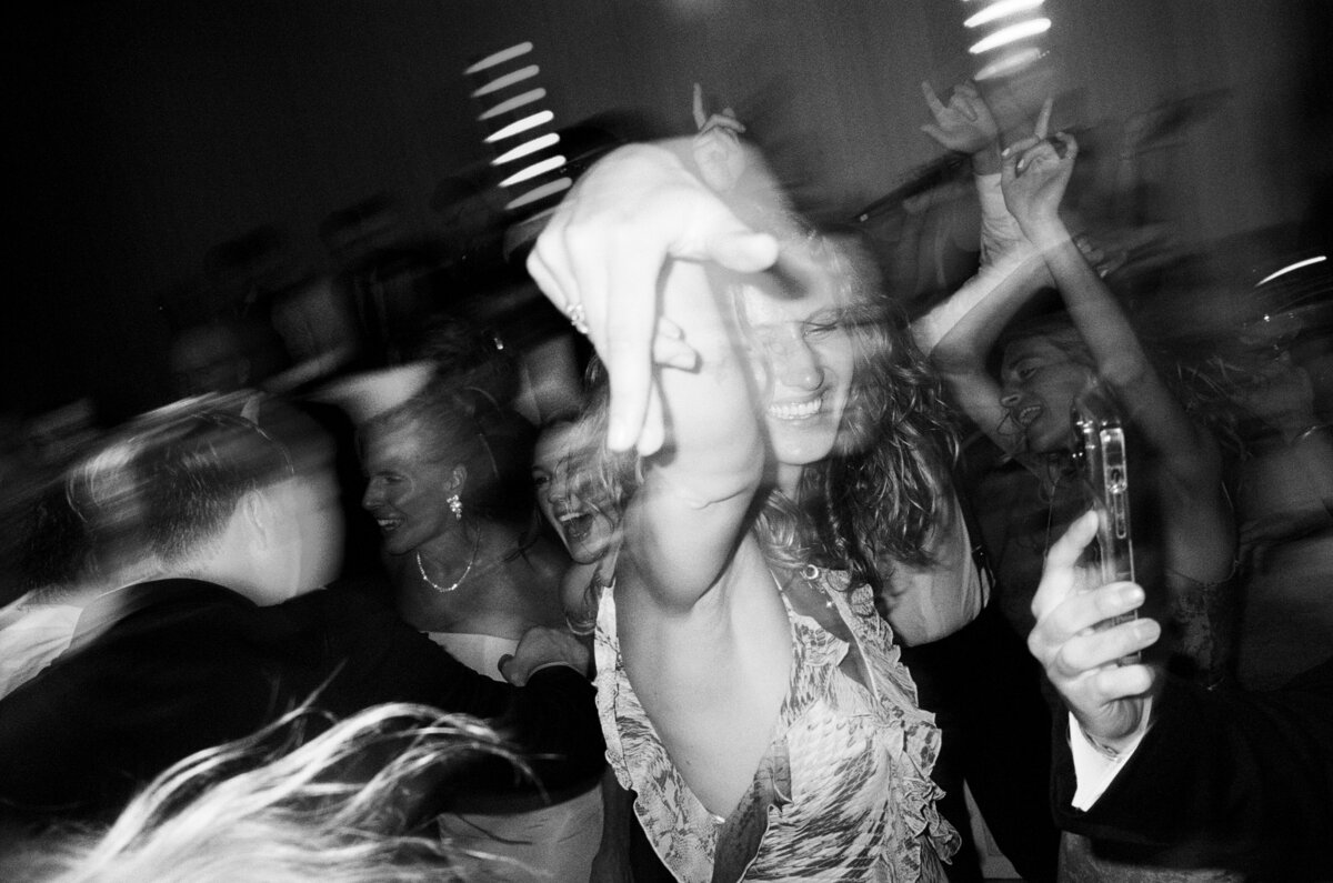 AllisonStoddard_ClaudiaAndrewWeddingPreviews-144