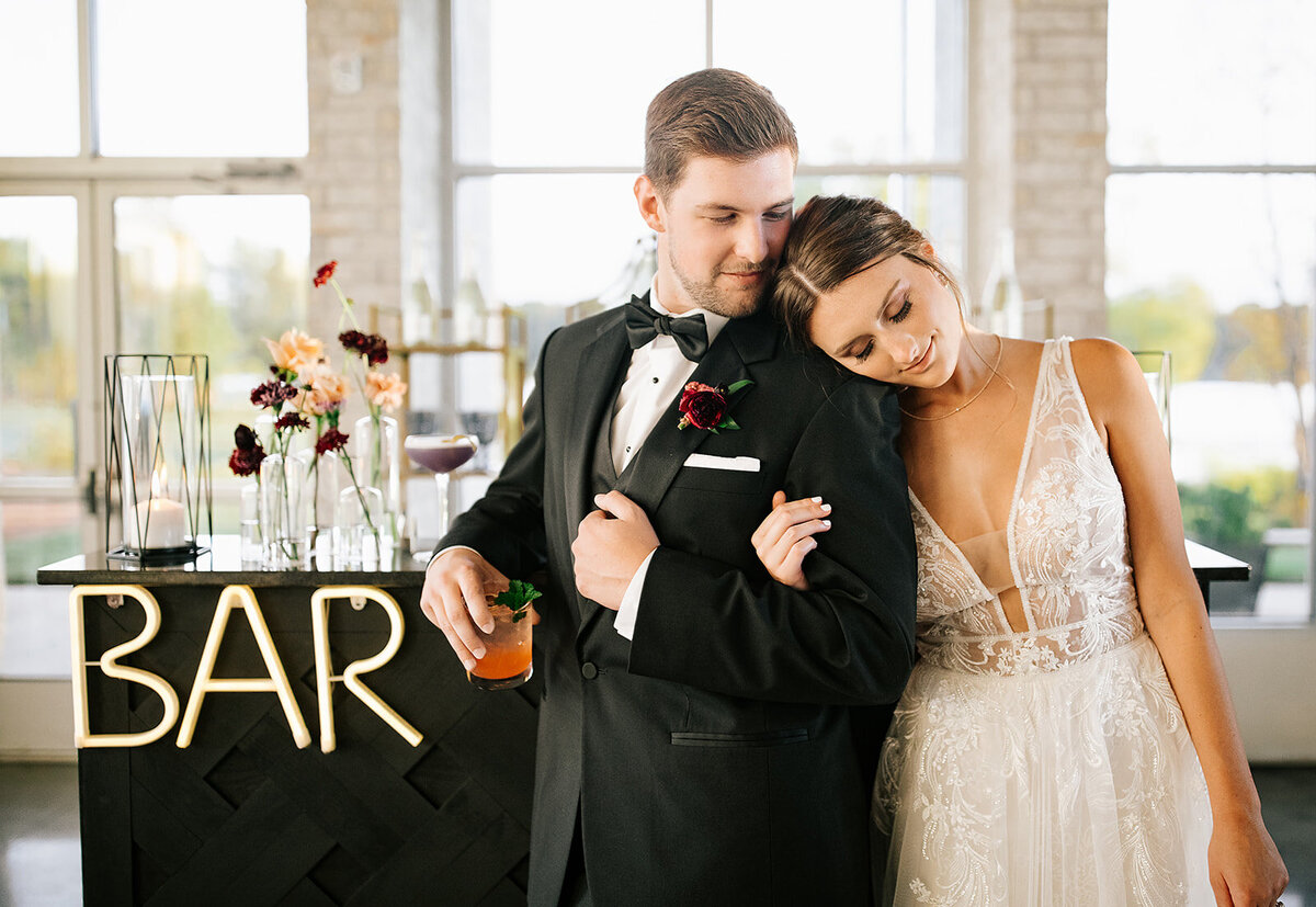 Sneaks_WhitPhotography_HeroncrestStyledShoot_24