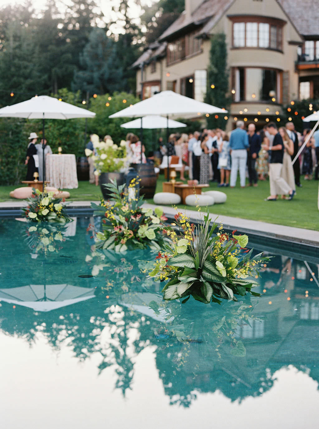Portland-Oregon-wedding-welcome-party-32058_11