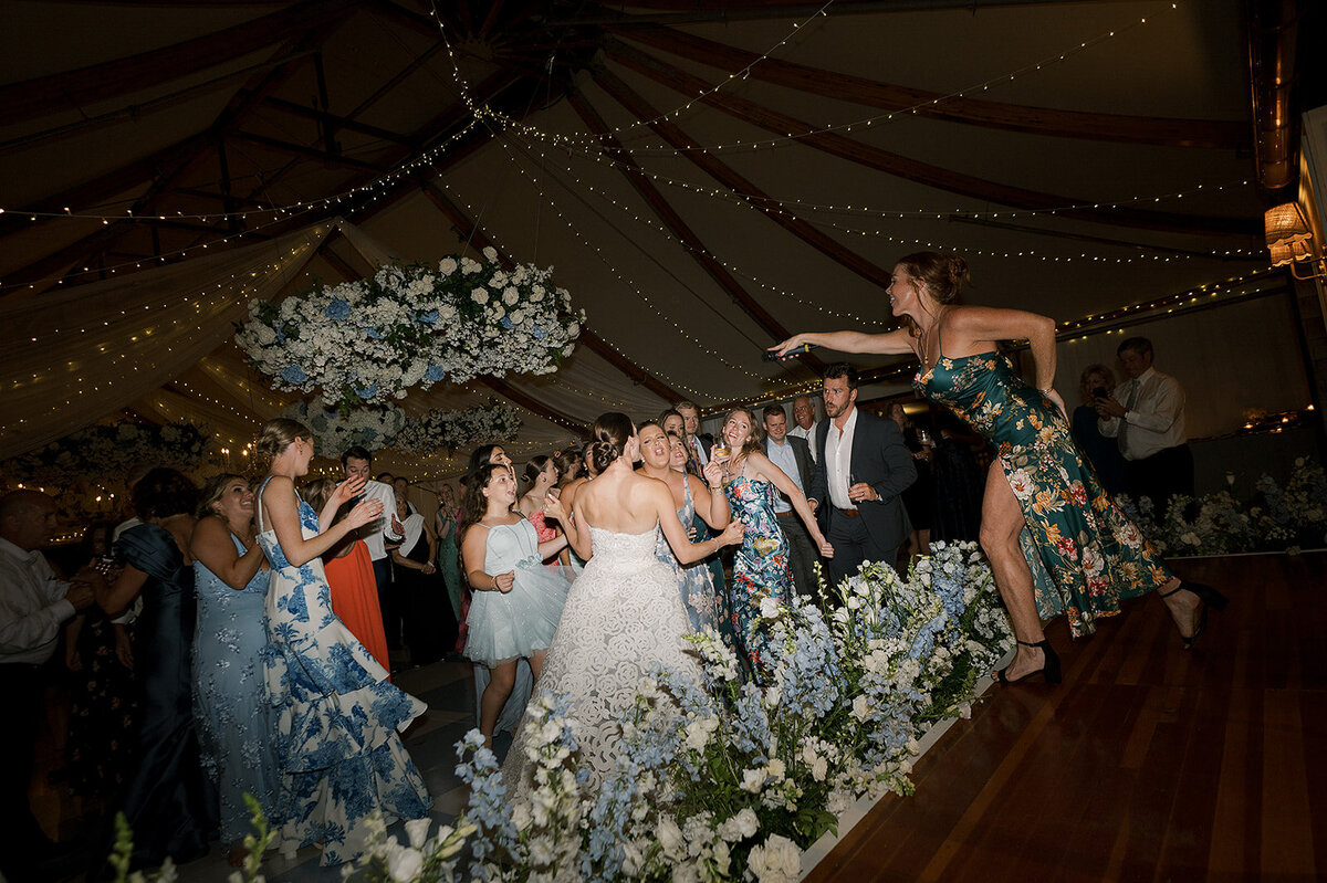 Dance_Party-110
