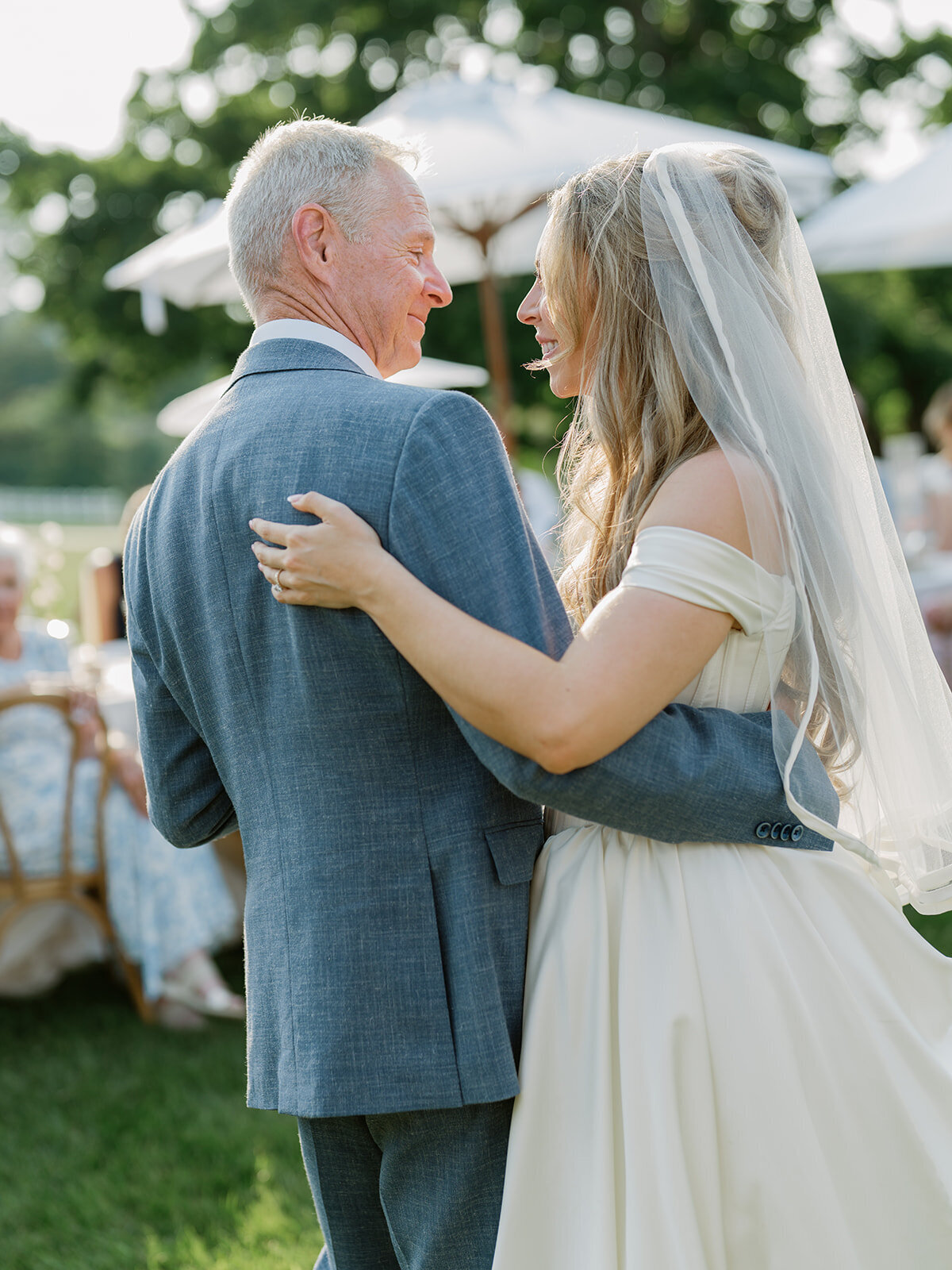 Sarah & Blake Sneak Peeks-209