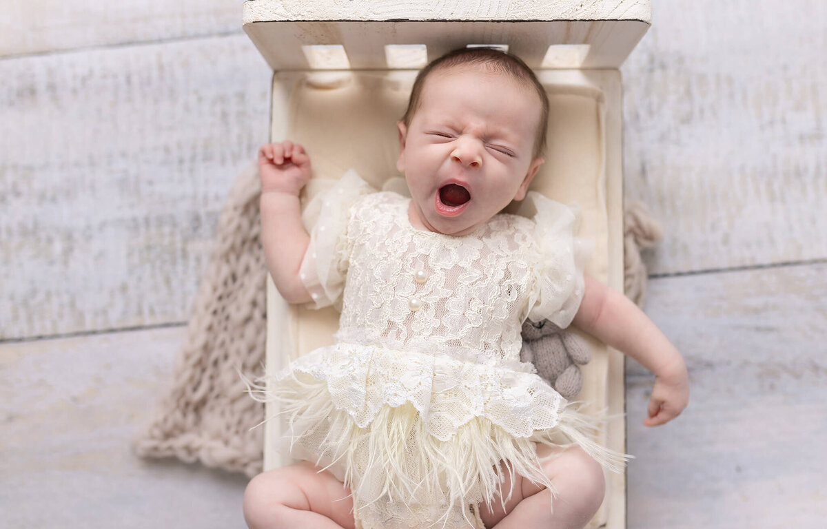 baby girl yawning in LA photoshoot