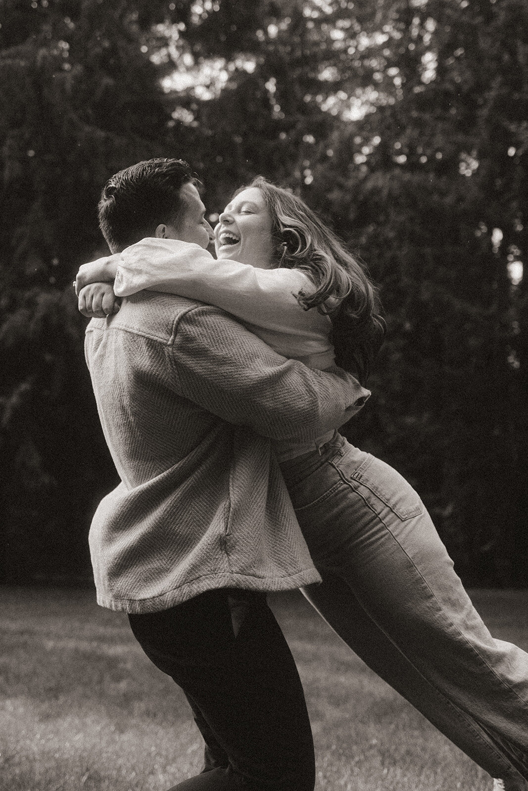 cinematic-engagement-bnw-motionblur-authenticlove
