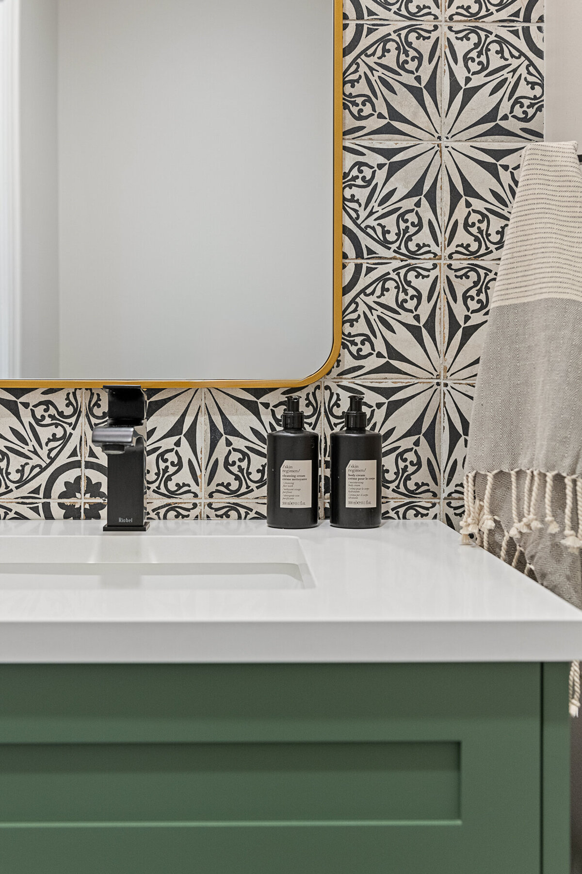 Final image of our ivory marble kitchen and interior design project.