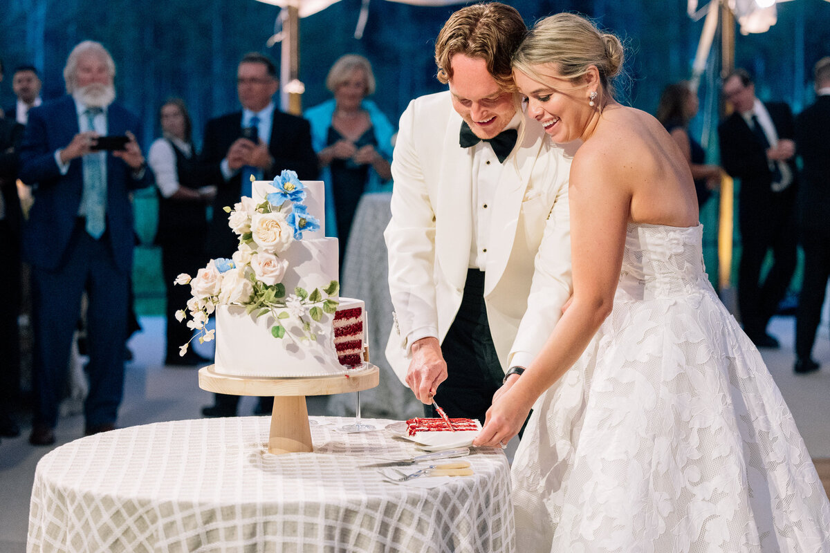 0 Hor TH4 -  Tented Wedding Reception Beaver Creek Colorado Wedding by GoBella 17