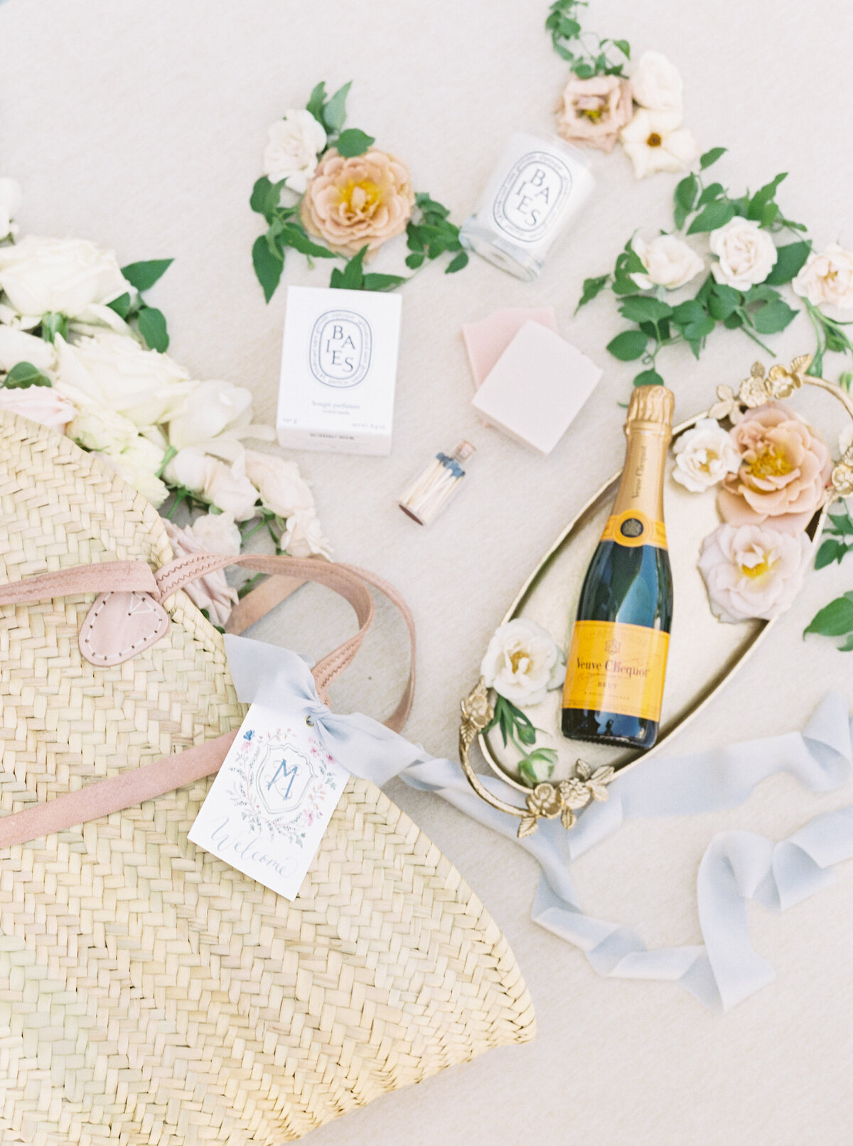 15 French Riviera Inspired Wedding with Always Yours Events and Lauren Fair59