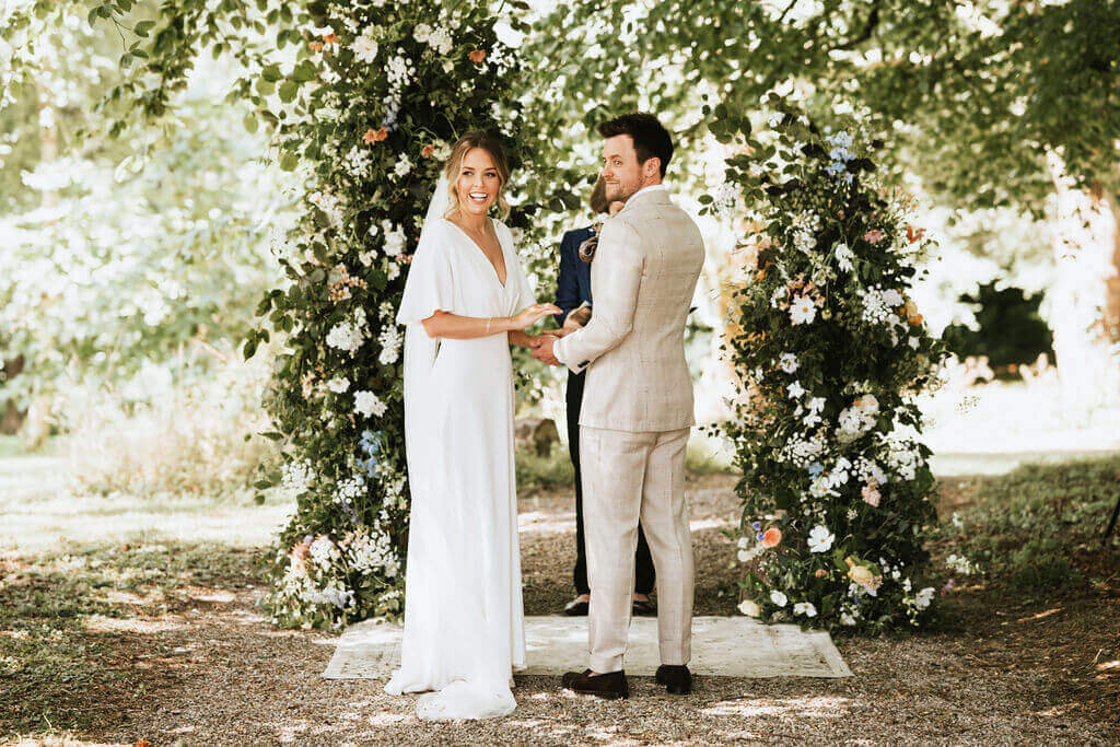 Kirsty-and-Ceith-Broadfield-Court-Wedding-Flowers-Issy-And-Bella-Florist-Herefordshire32