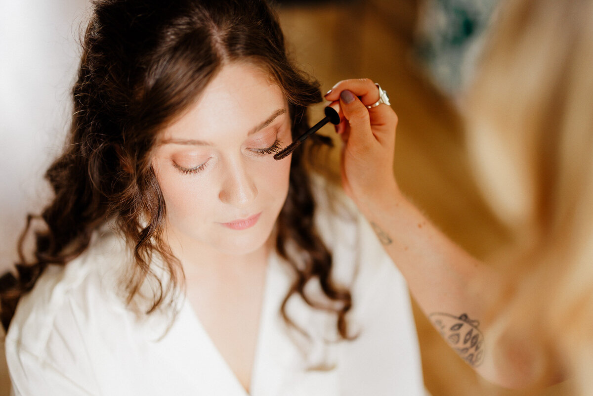 Modern_Chic_Chateau_Valouze_Destination_Wedding_Photographer-20