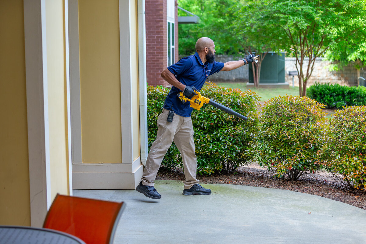 042924ATLGranite Crossing-49