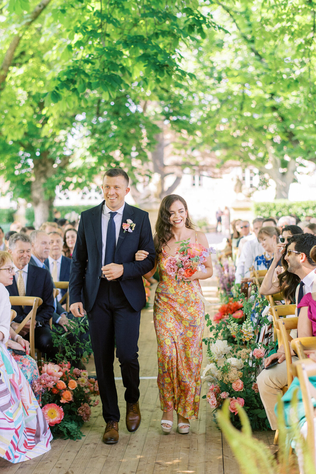 Maïlys Fortune Photography Husband Wife Wedding Weddings Photography France Switzerland Italy Timeless Dreamy Imagery Bilingual French English Destination Weddings Destination Wedding Provence French Riviera Paris Lake Como Tuscany40