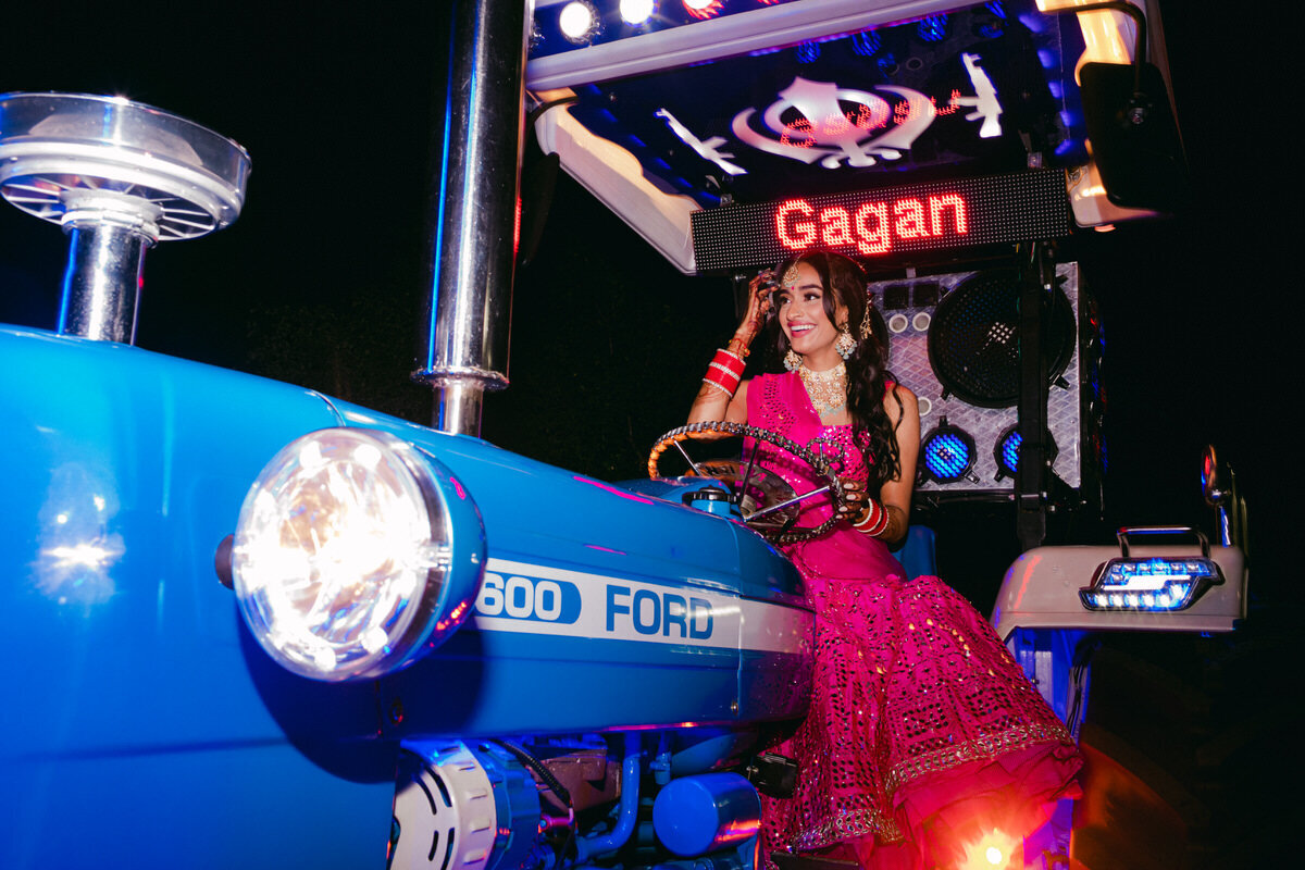 toronto-wedding-photographer-sikh-sangeet-054