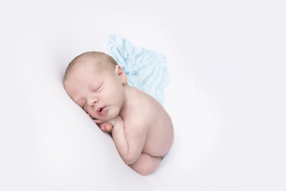 simplistic newborn boy session